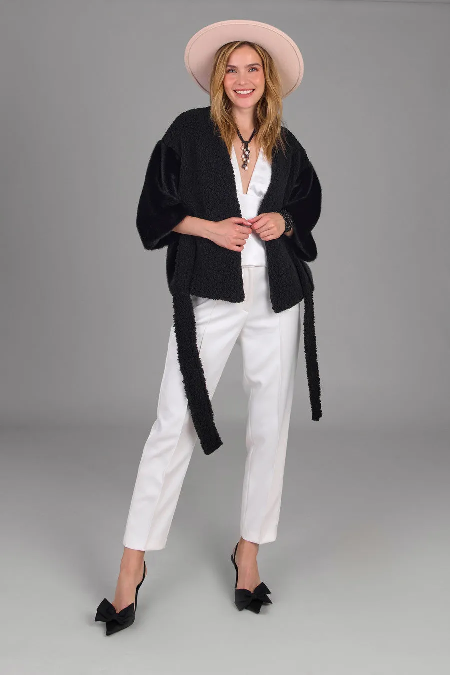 Fur Tie Front Short Kimono