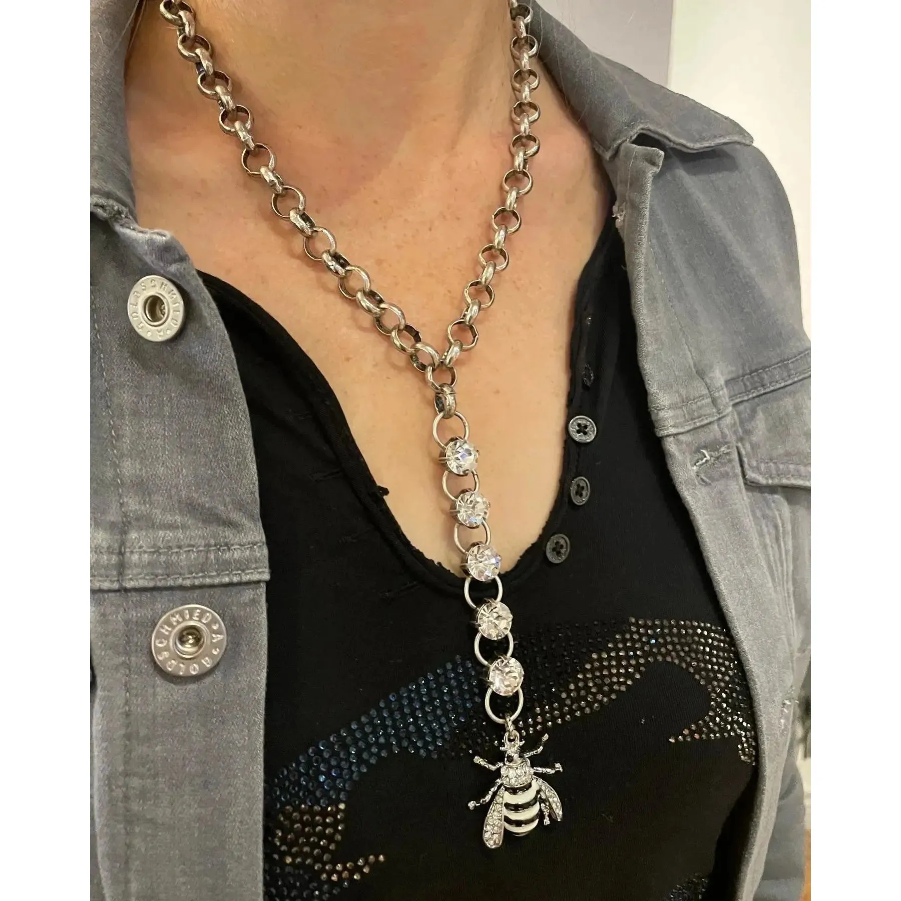 Queen Bee Lariat Necklace